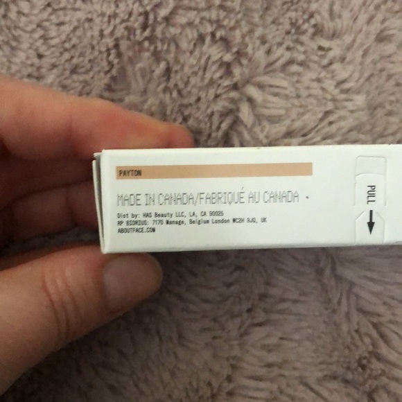 about-face Light Lock Lipgloss 4.3ml in PAYTON - Picture 5 of 7